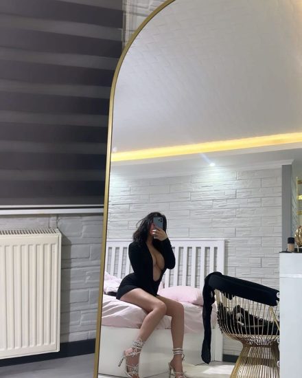 Sultandağı Escort Arianna
