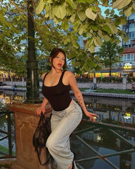 Afyon Escort Maeve