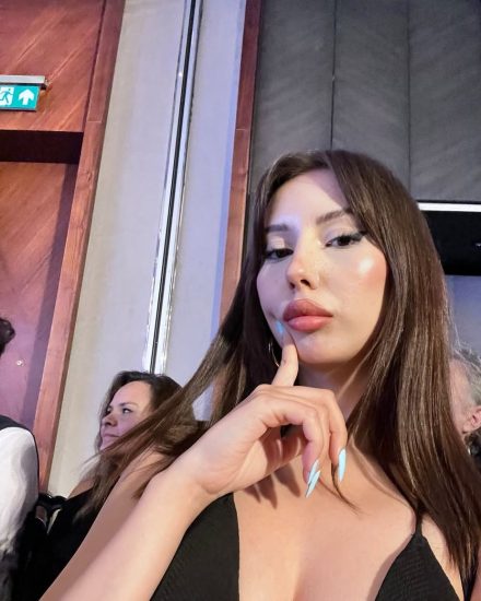 Sinanpaşa Escort Emine