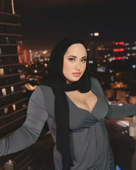Sinanpaşa Escort Chloe
