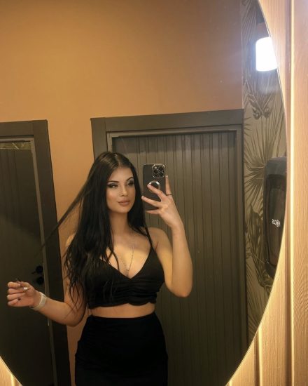 Sandıklı Escort Dicle