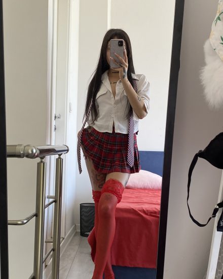 Dinar Escort Rabia