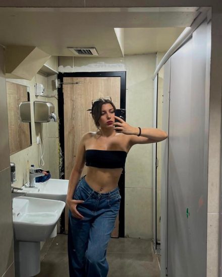 Bayat Escort Kristen